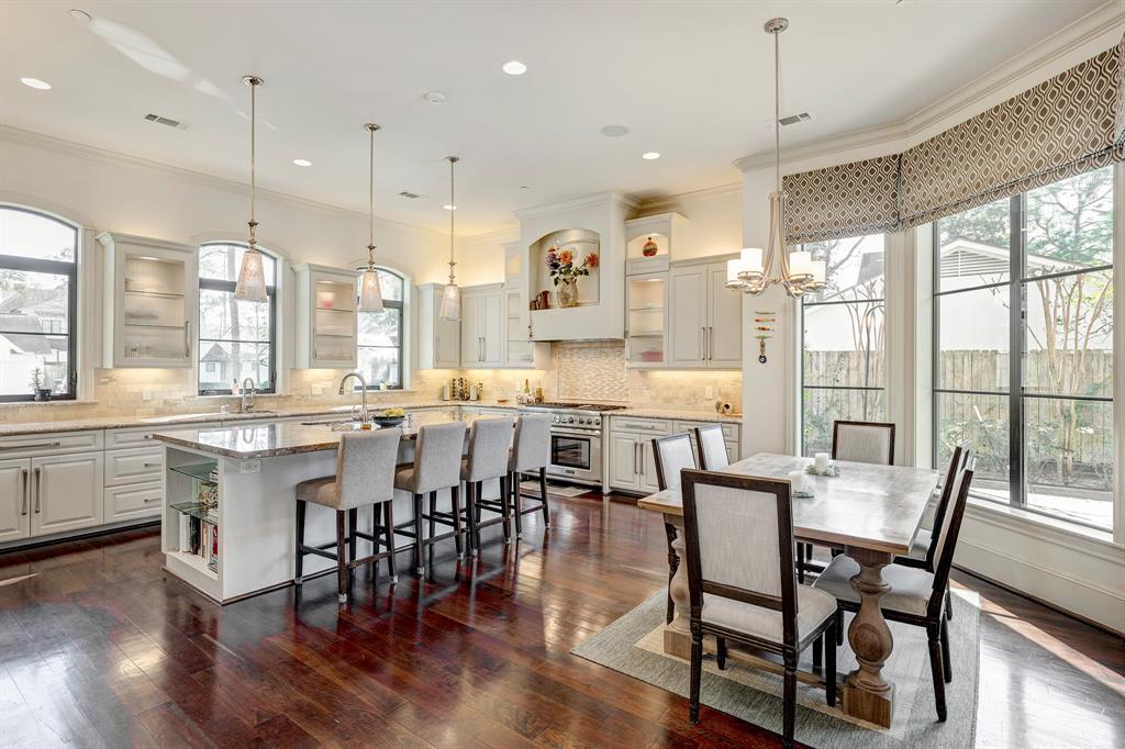 10918 Long Shadow Lane