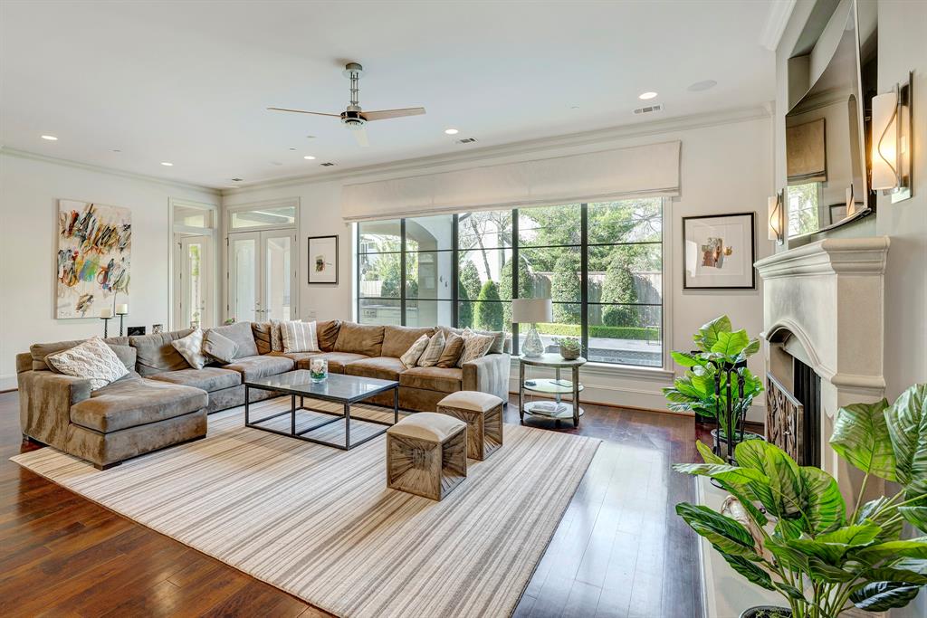 10918 Long Shadow Lane