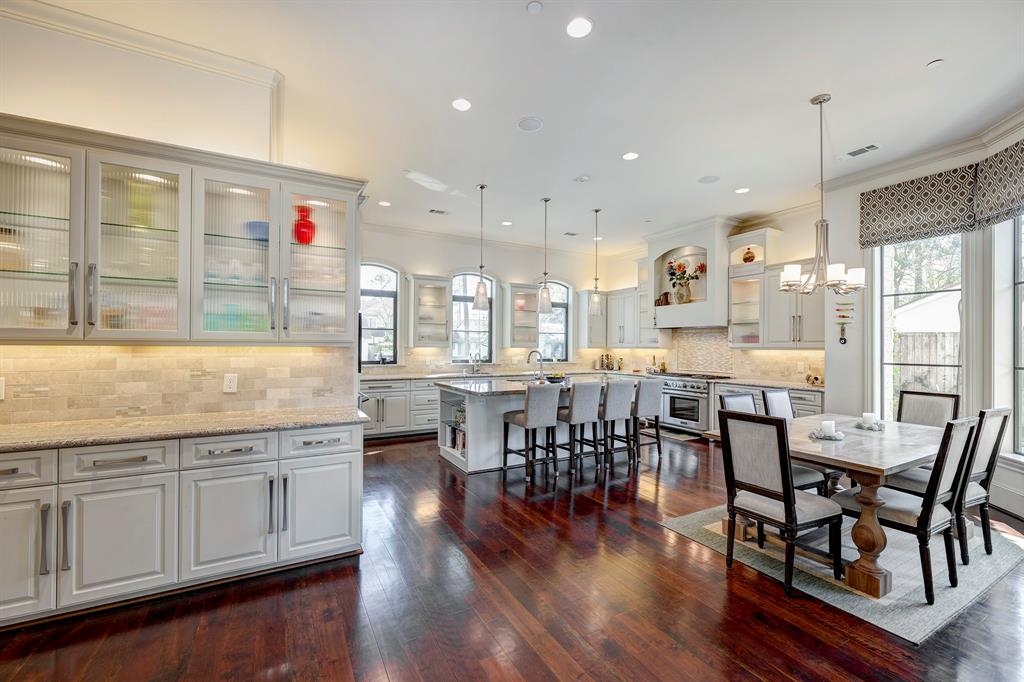 10918 Long Shadow Lane