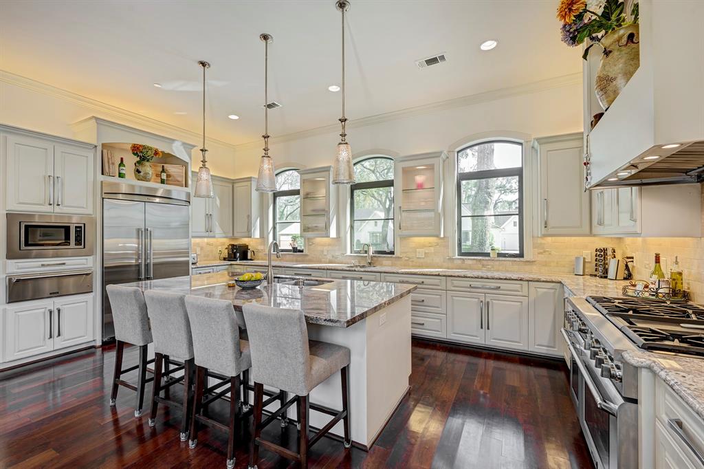 10918 Long Shadow Lane