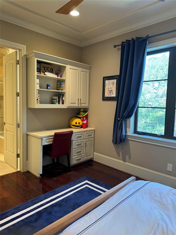 10918 Long Shadow Lane