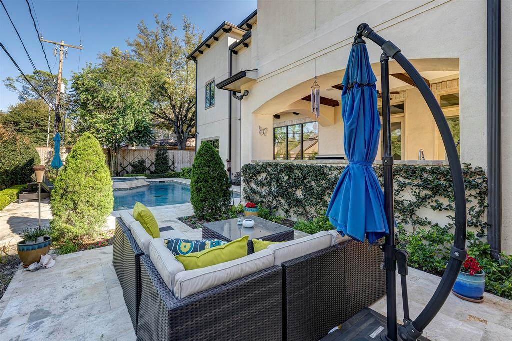 10918 Long Shadow Lane