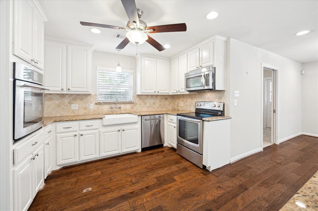 10118 Lynbrook Hollow Street