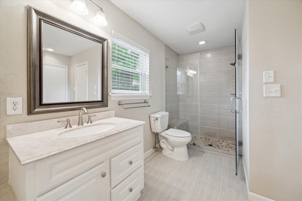 10118 Lynbrook Hollow Street