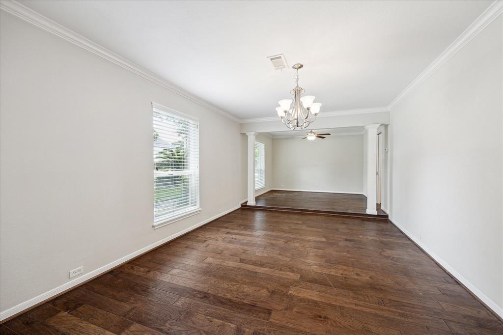 10118 Lynbrook Hollow Street