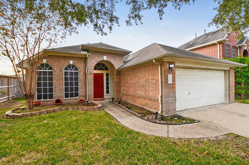 14703 Chapel Cove Court