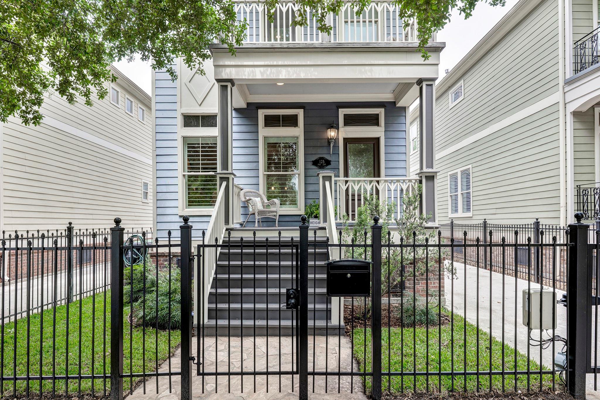 125 E 22nd Street