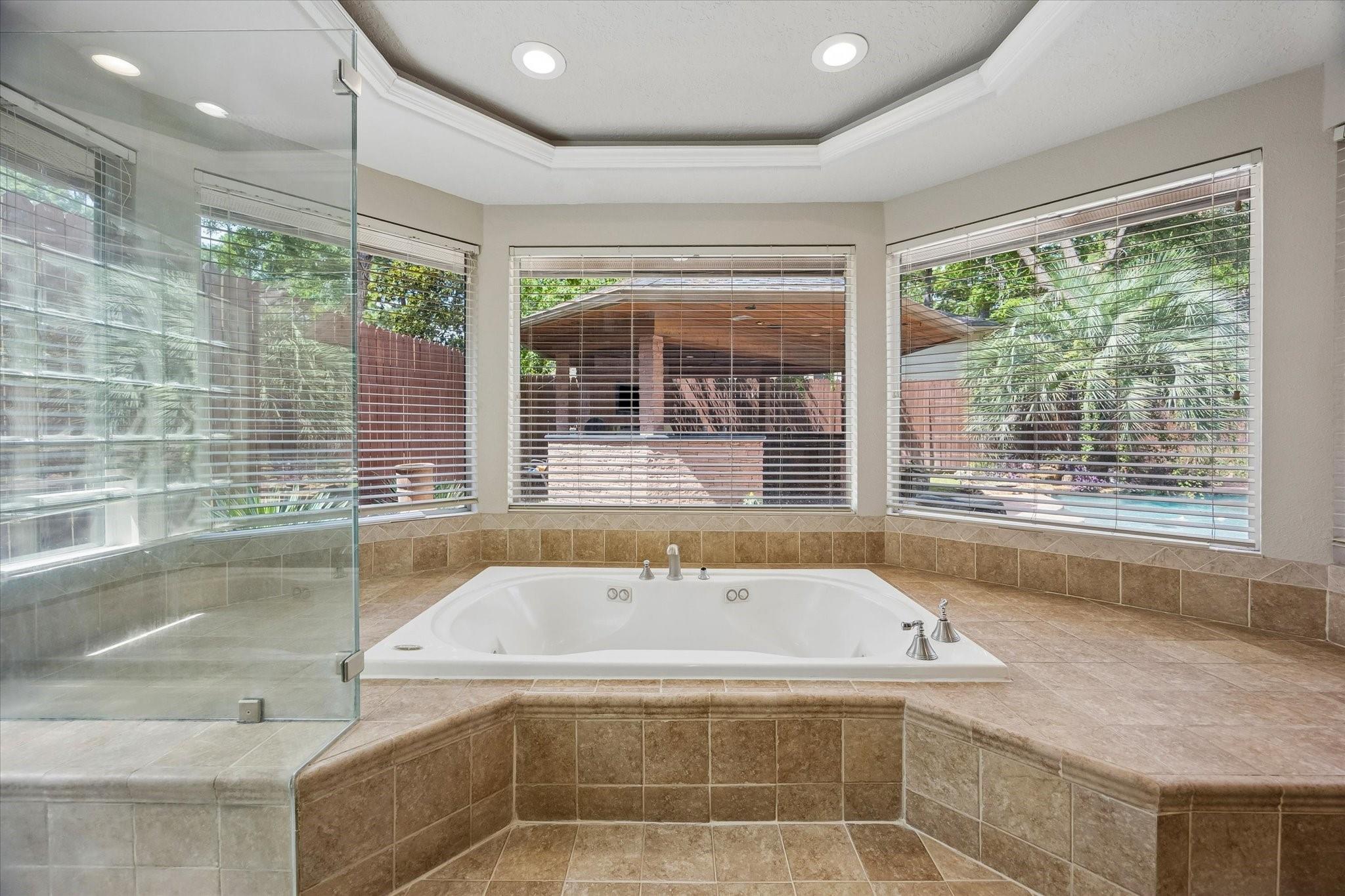 8106 Twining Oaks Lane