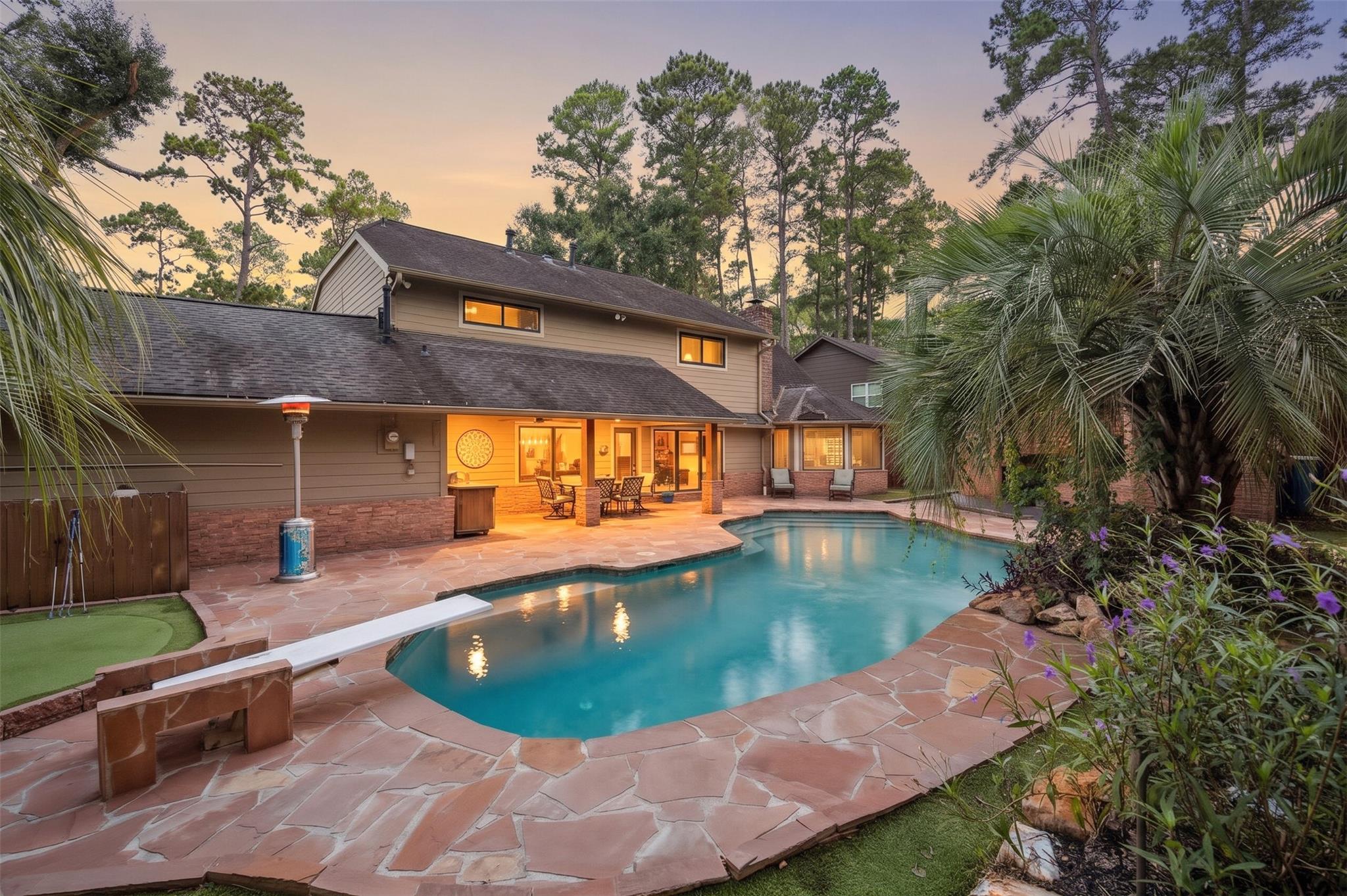 8106 Twining Oaks Lane