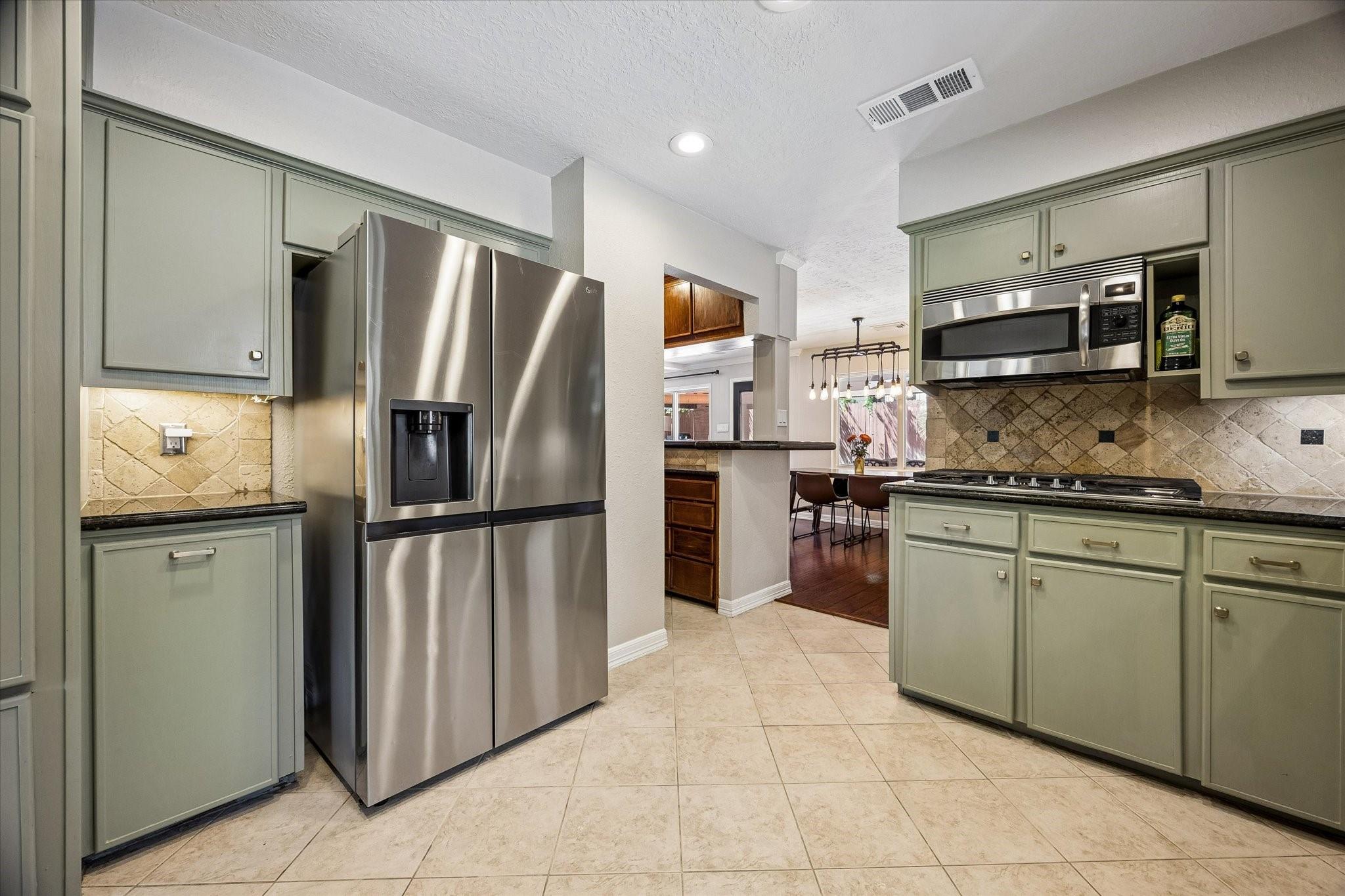 8106 Twining Oaks Lane