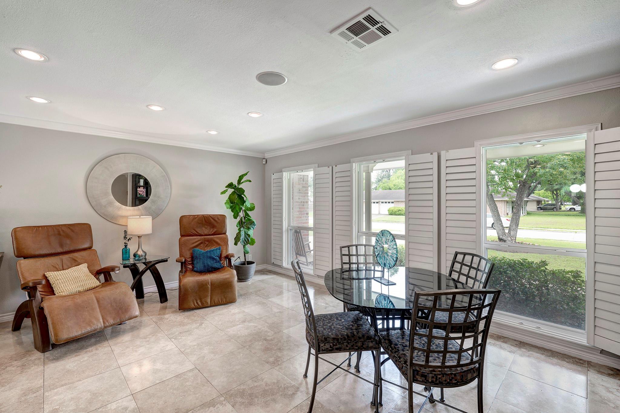1111 Clovis Road