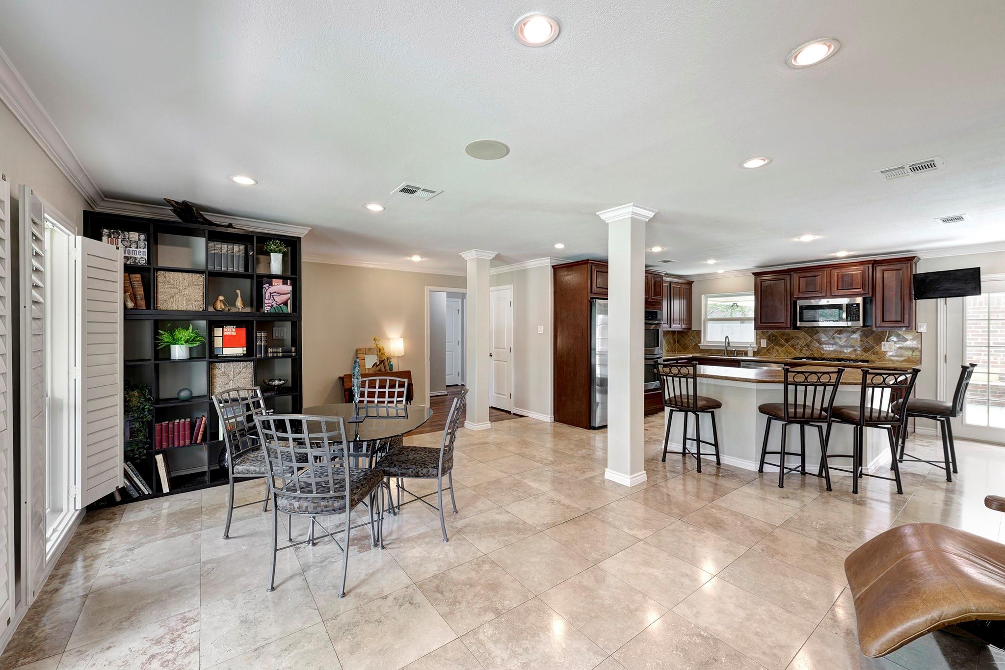 1111 Clovis Road