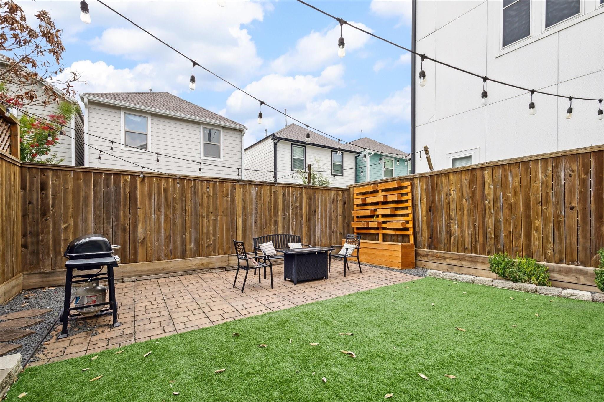 5118 Larkin Street