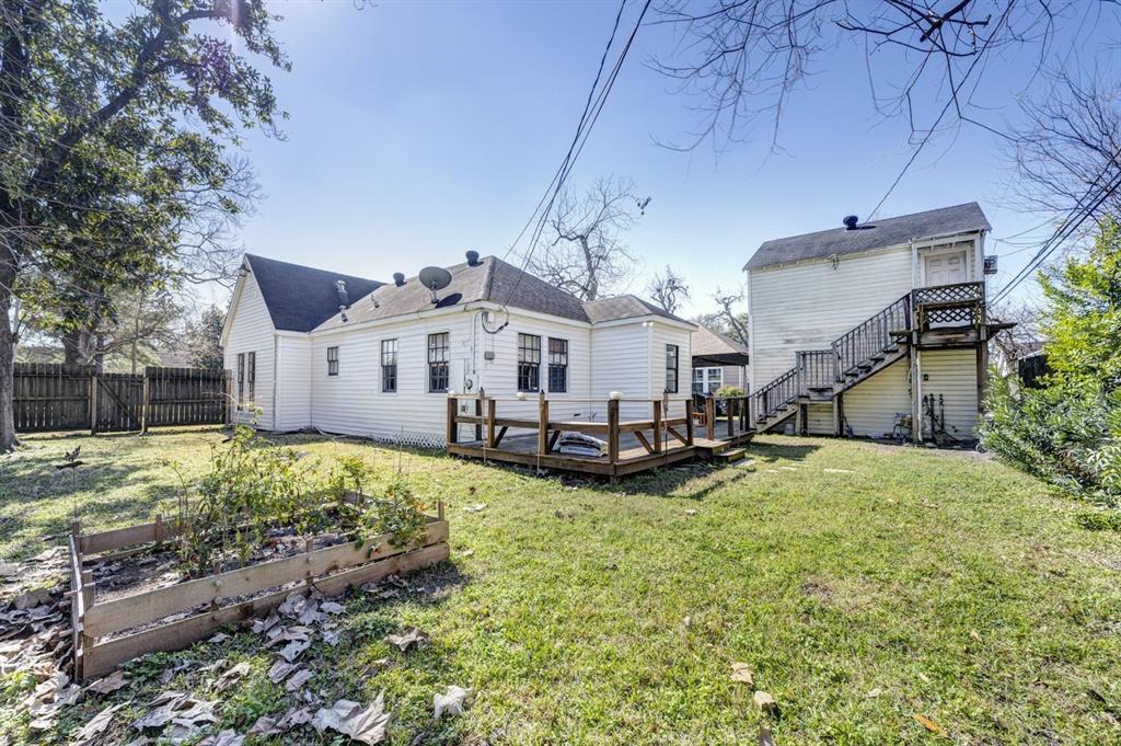 305 Joyce Street