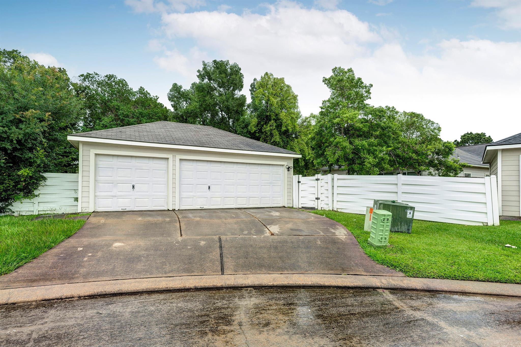 20903 Hall Colony Court