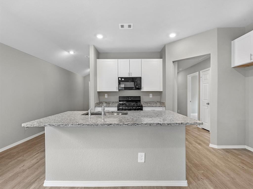 9585 Last Maples Trail