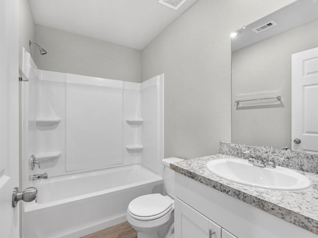 9585 Last Maples Trail