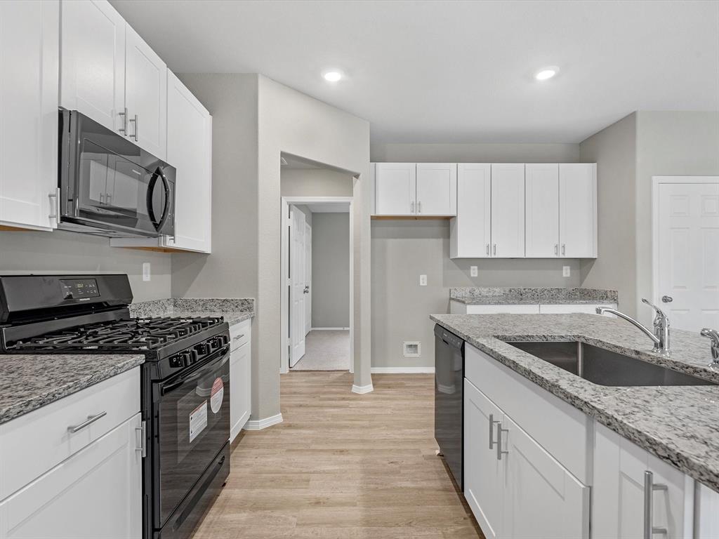 9585 Last Maples Trail