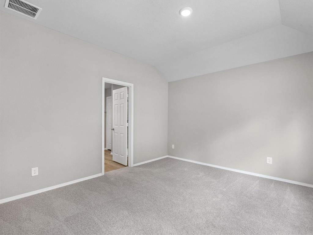 9585 Last Maples Trail
