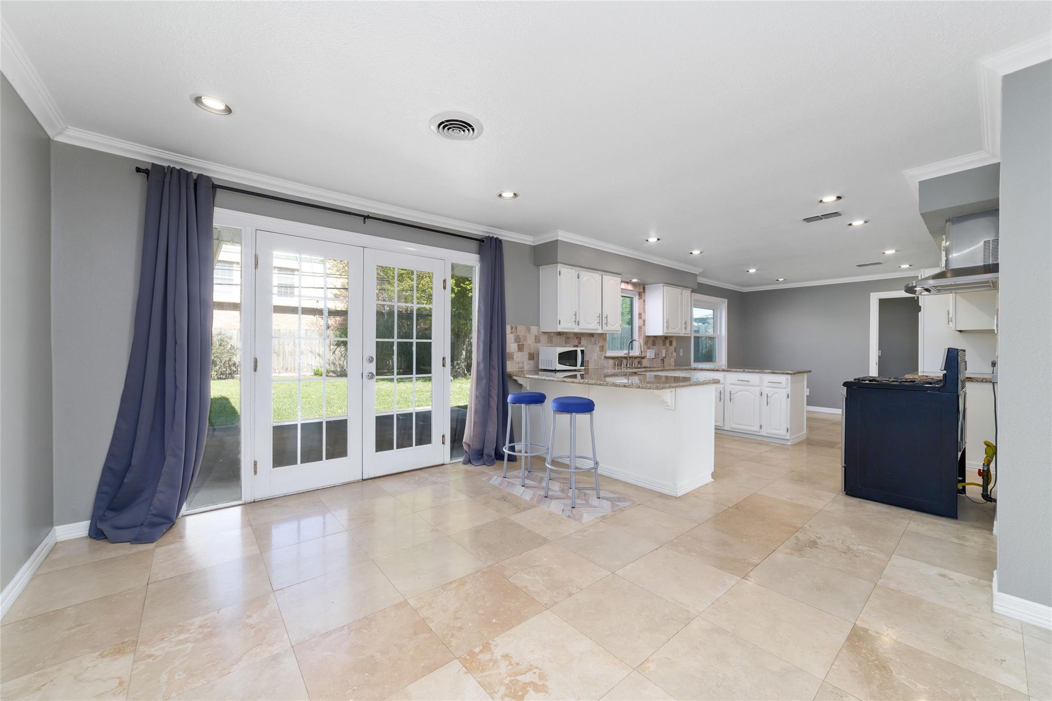 11410 Endicott Lane