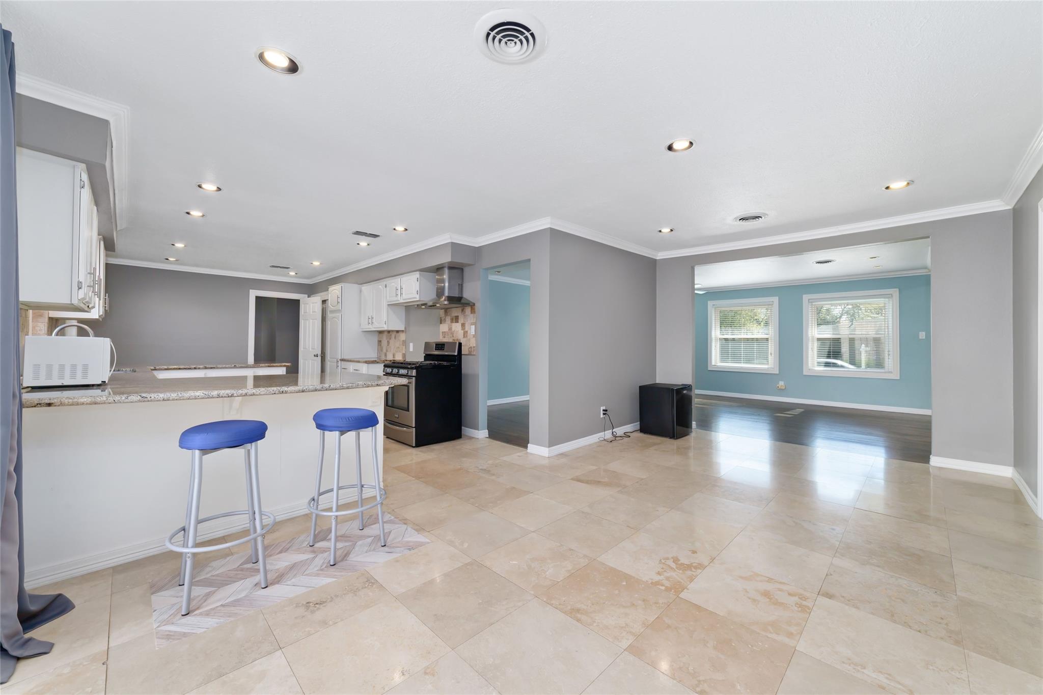 11410 Endicott Lane