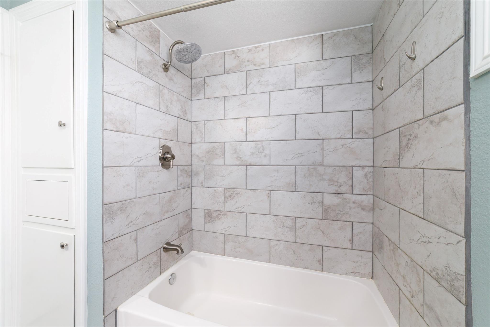 11410 Endicott Lane