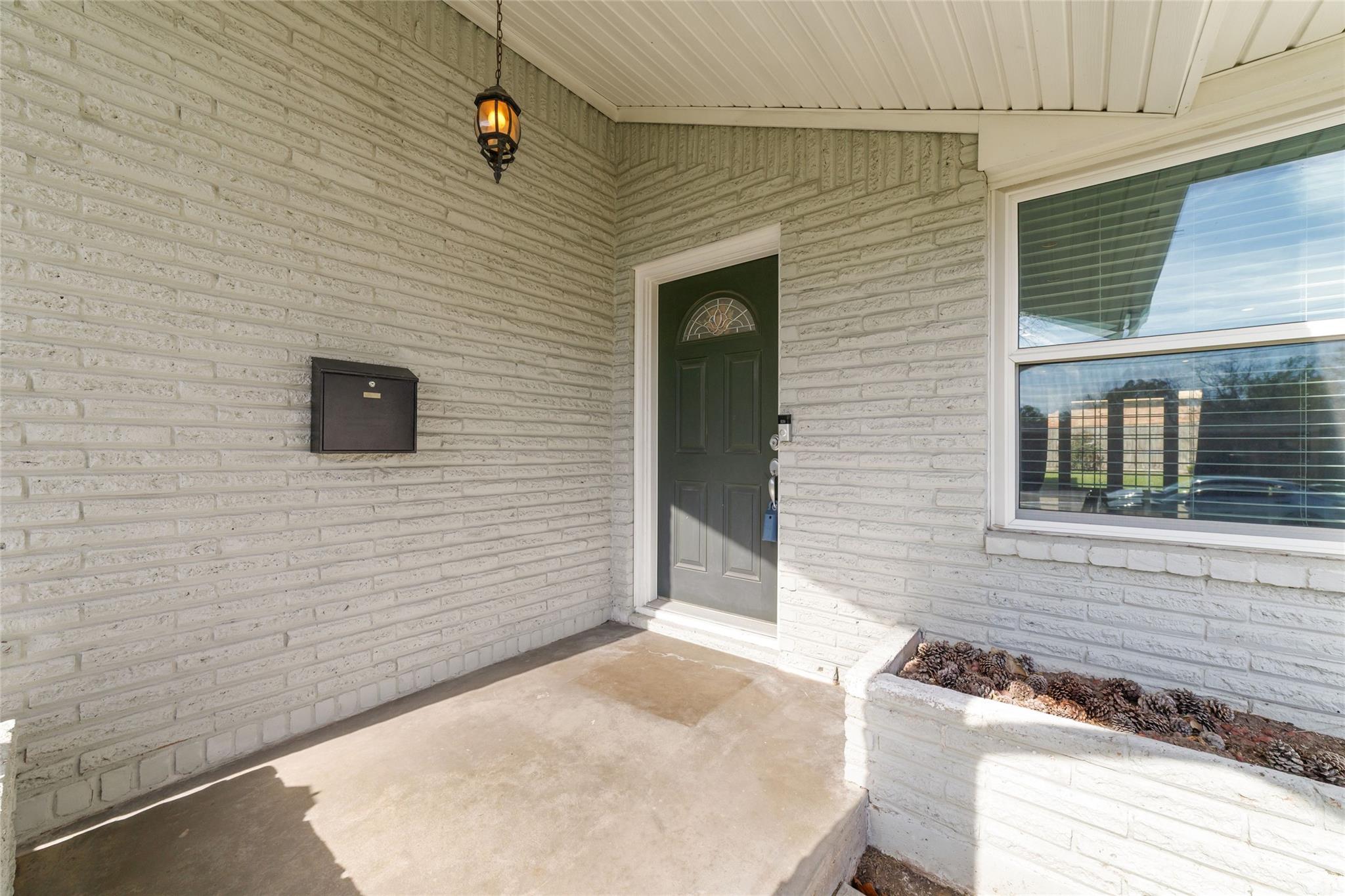 11410 Endicott Lane
