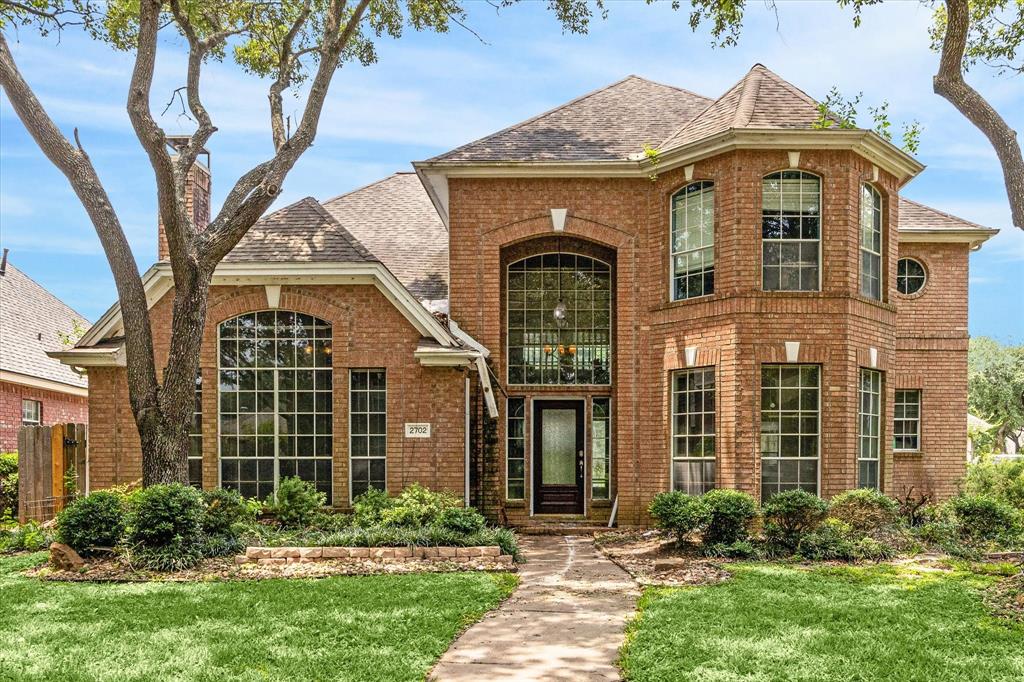 2702 Hidden Knoll Court