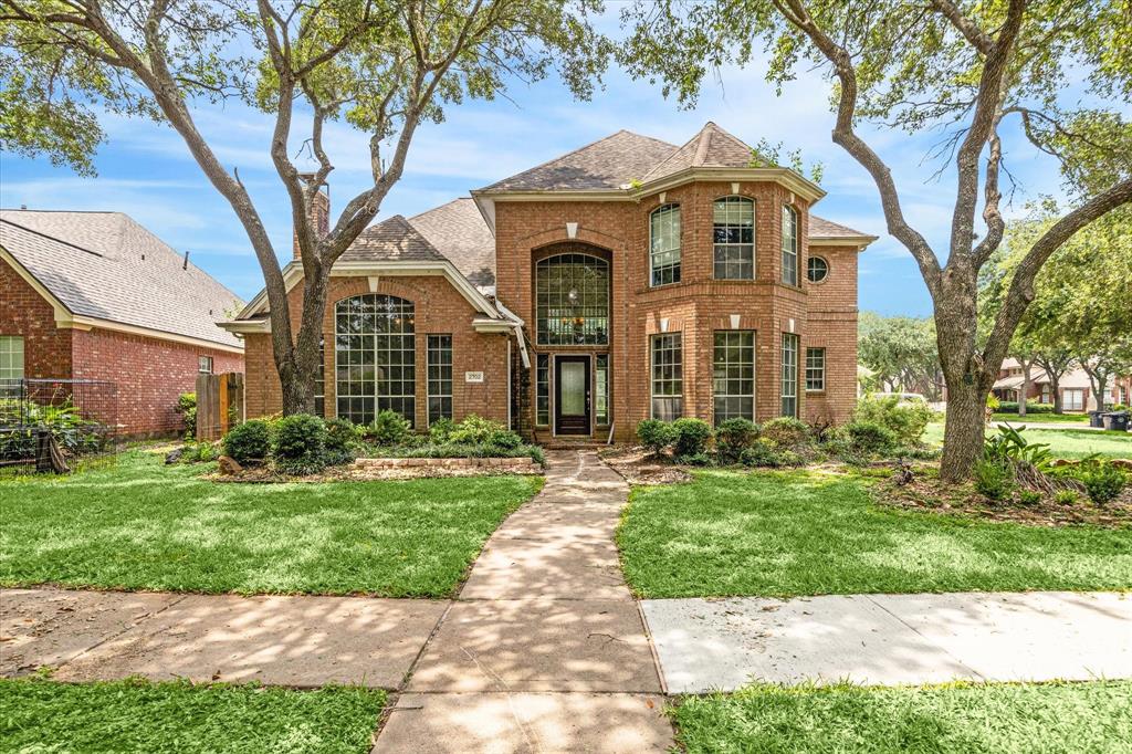 2702 Hidden Knoll Court