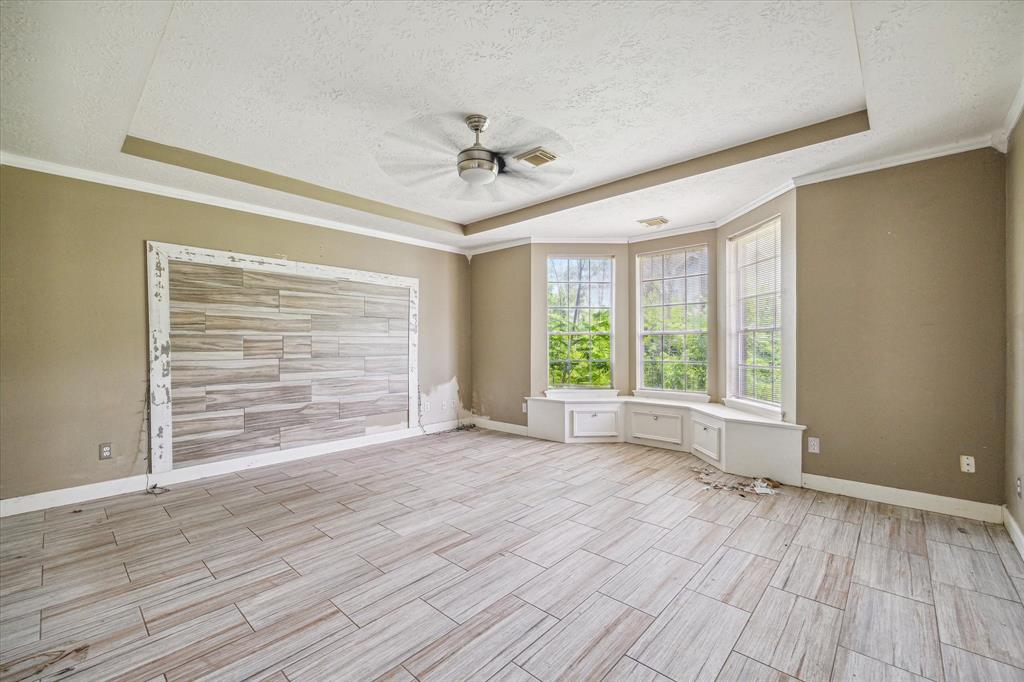 2702 Hidden Knoll Court