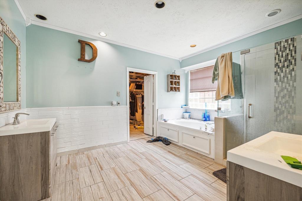 2702 Hidden Knoll Court