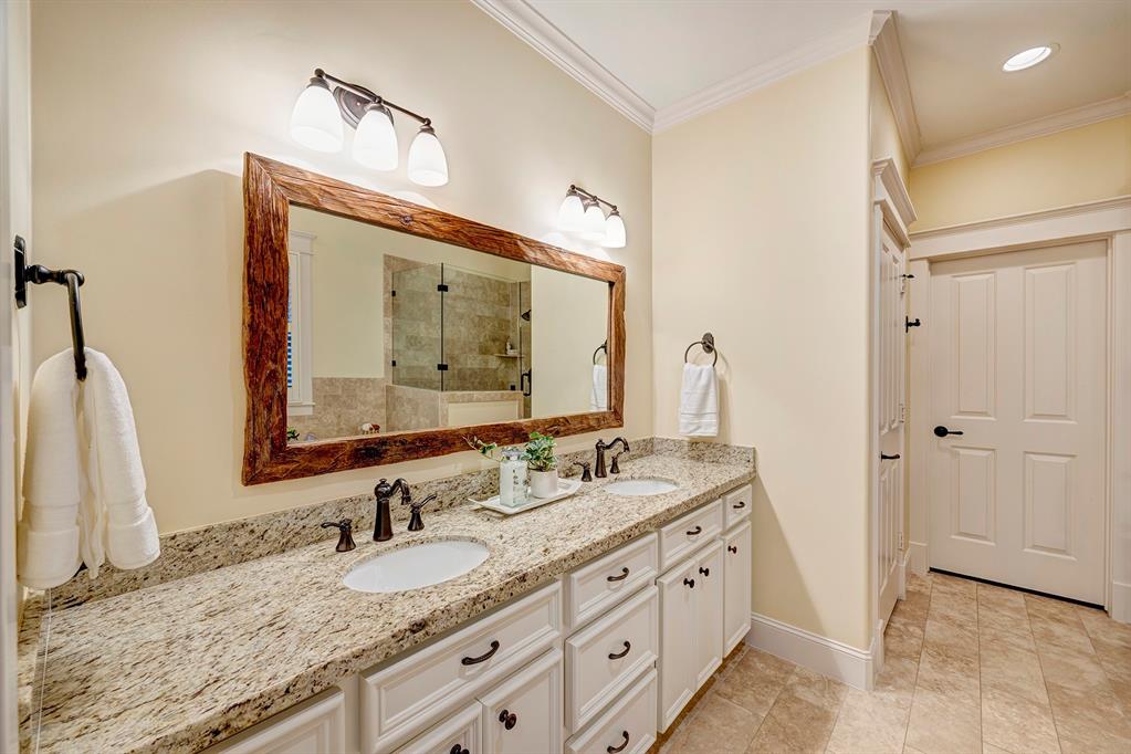 522 W 23rd Street