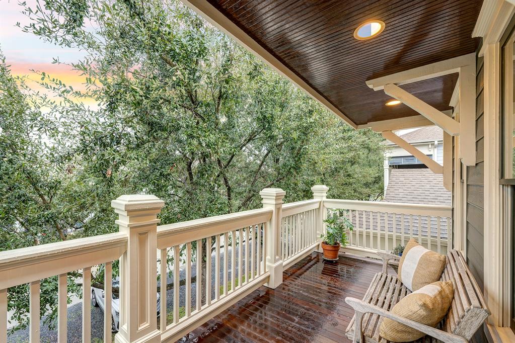 522 W 23rd Street