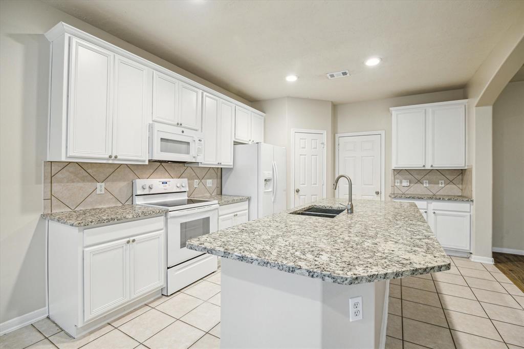 35 Stone Arrow Place