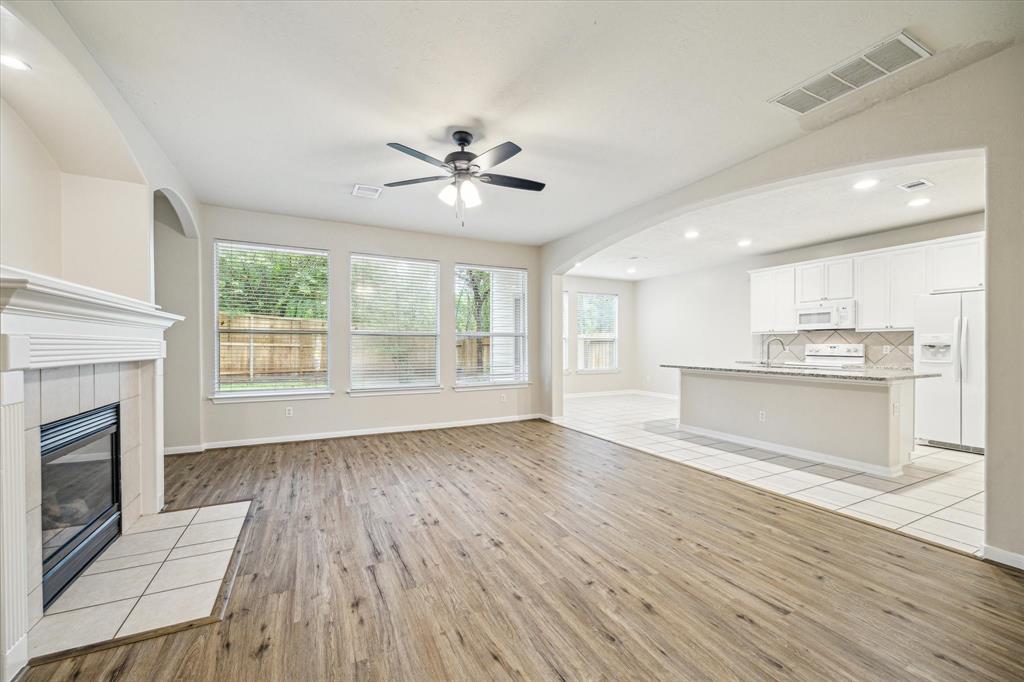 35 Stone Arrow Place