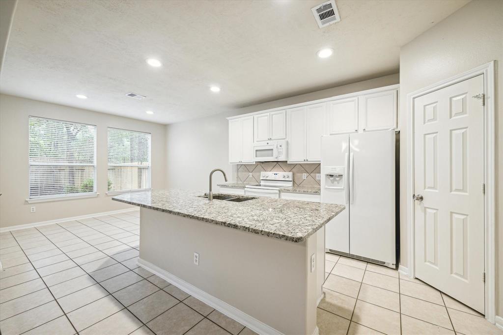 35 Stone Arrow Place