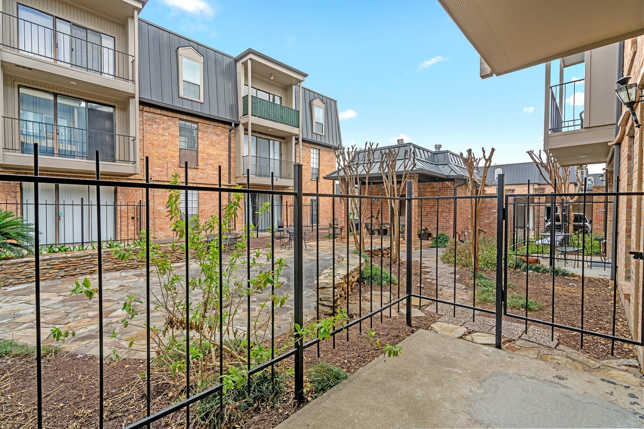 2475 Underwood Street # 174