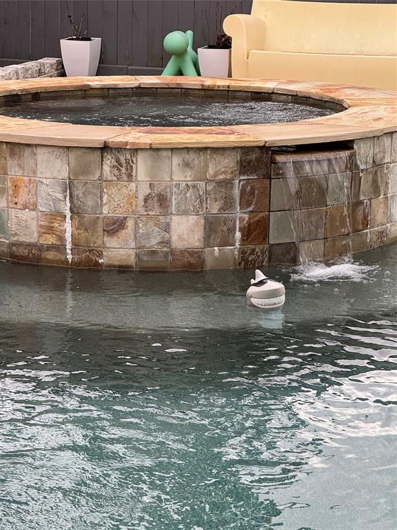 9109 Hilldale Street