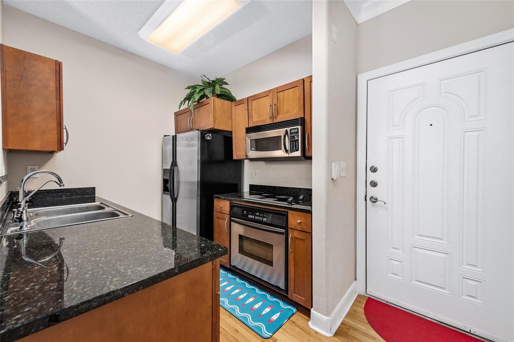 2299 Lone Star Drive # 512