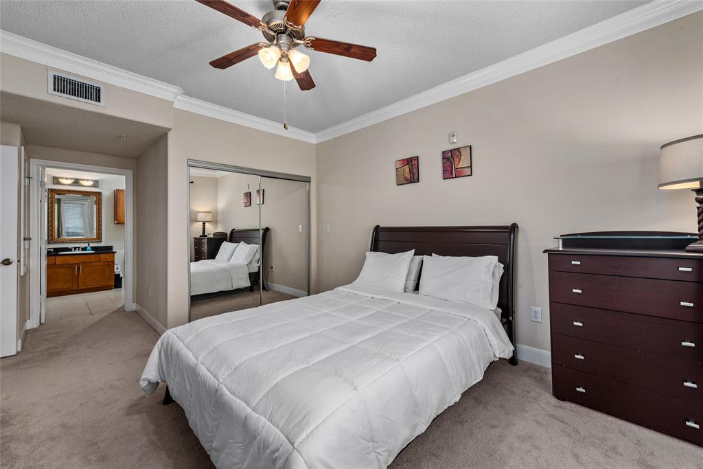 2299 Lone Star Drive # 512