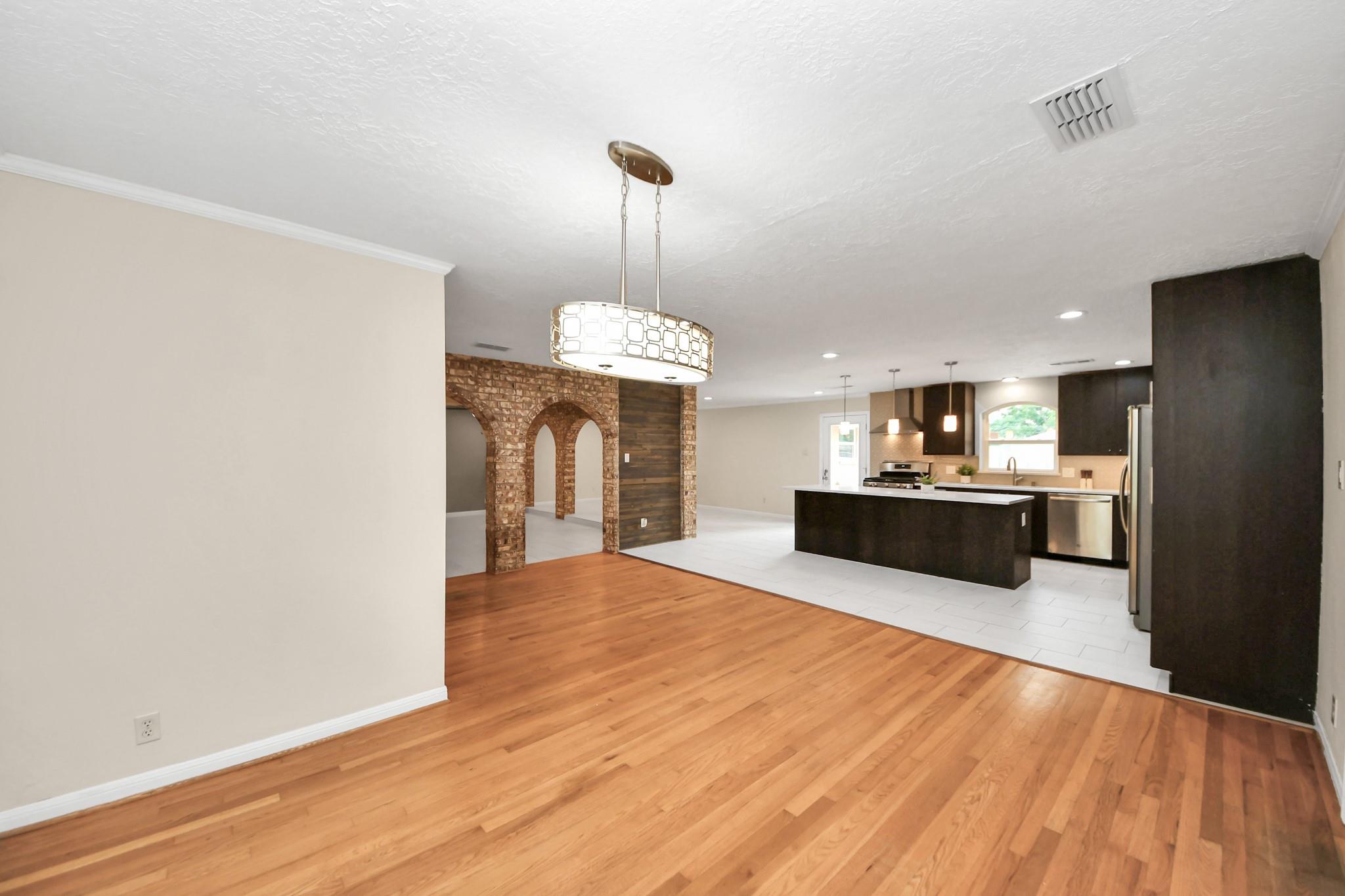 6214 Wynnwood Lane