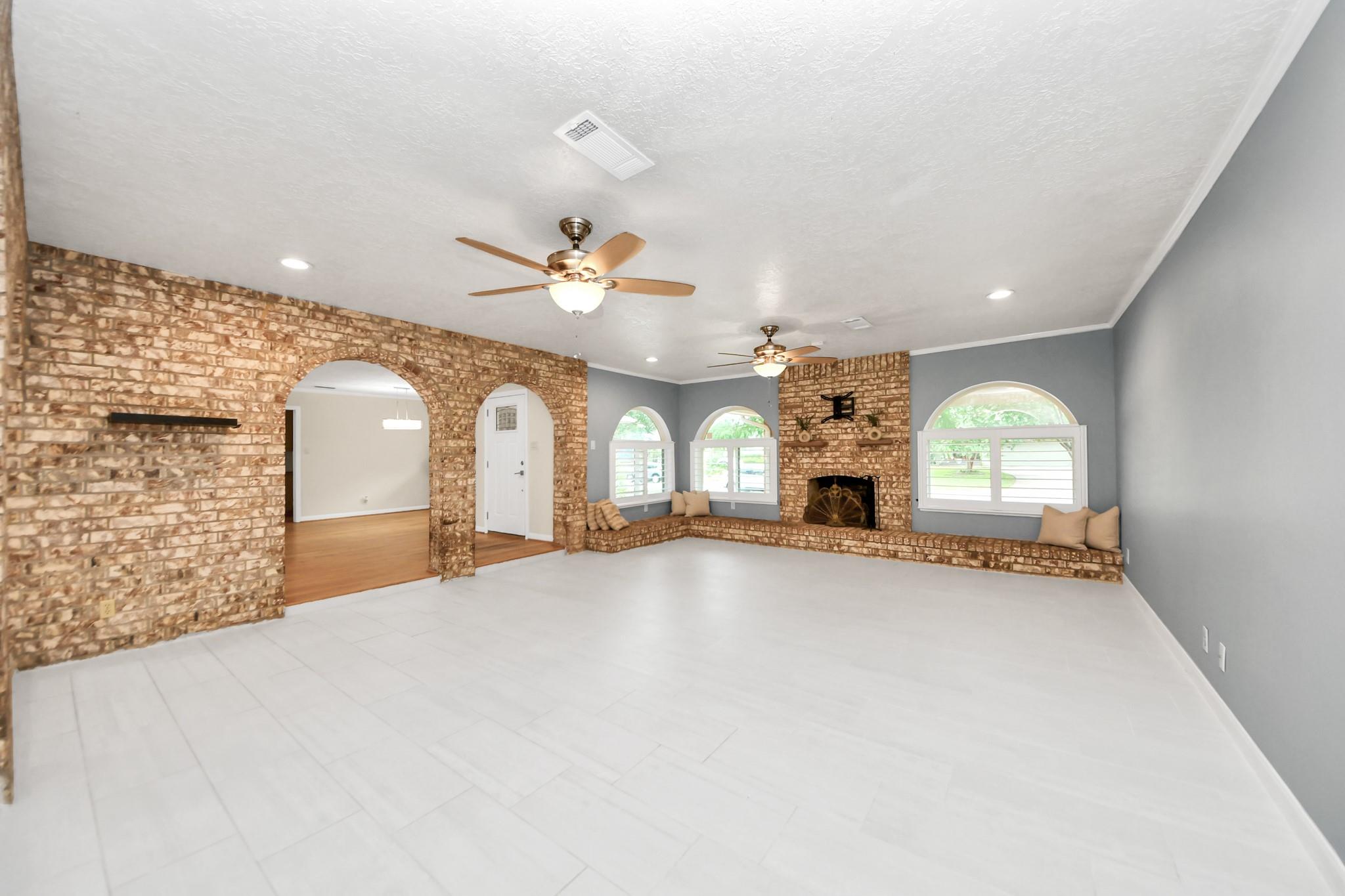 6214 Wynnwood Lane