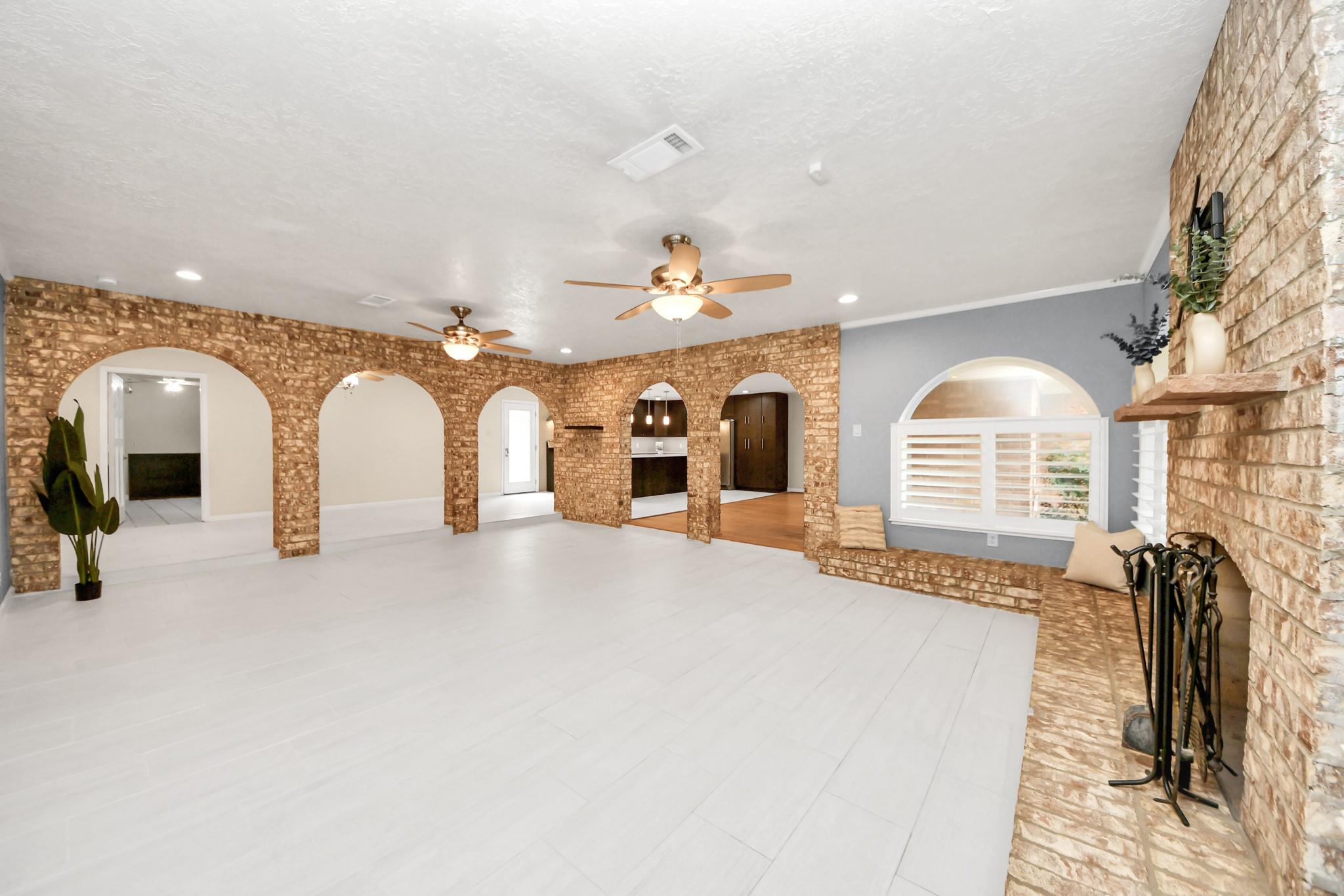 6214 Wynnwood Lane