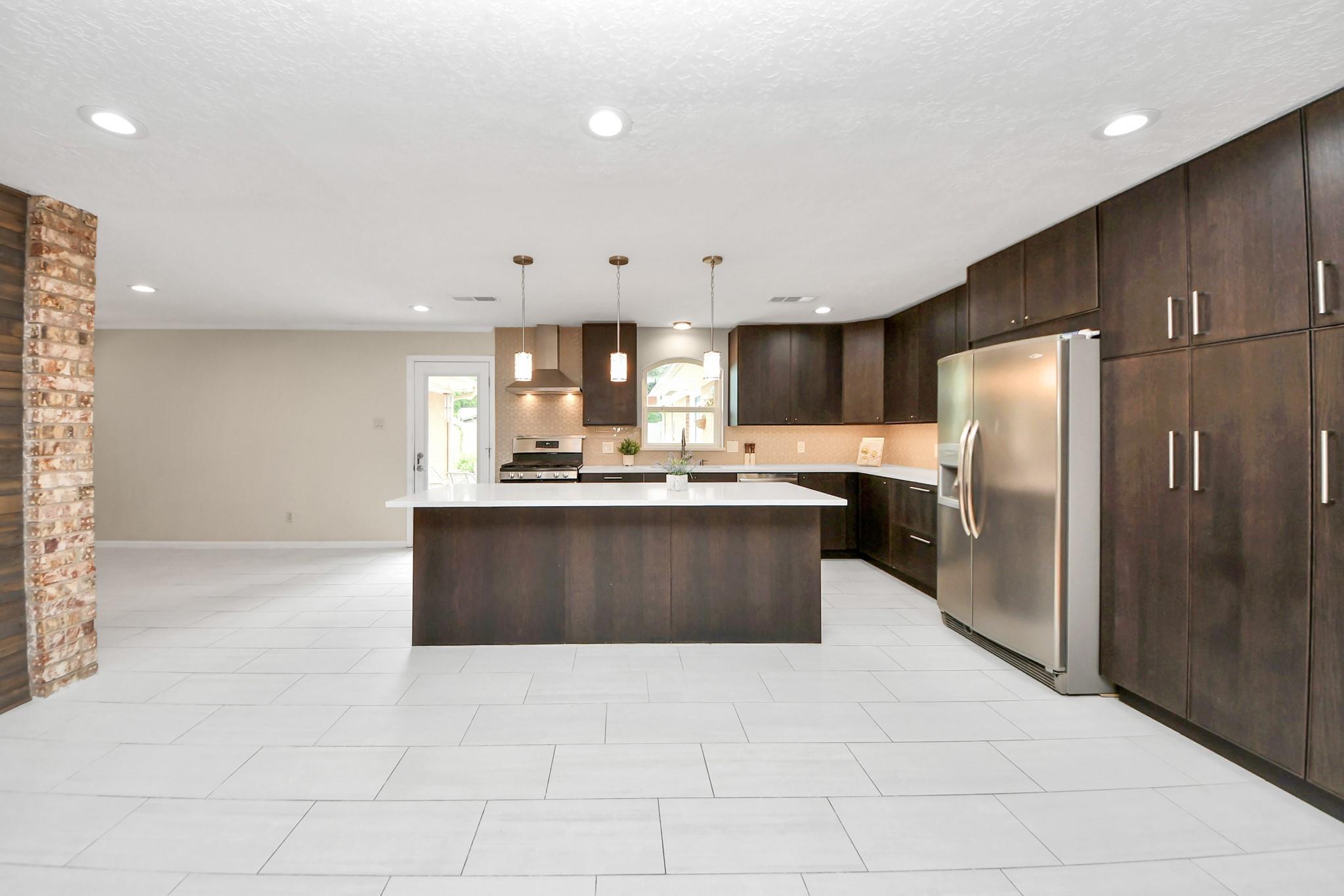 6214 Wynnwood Lane