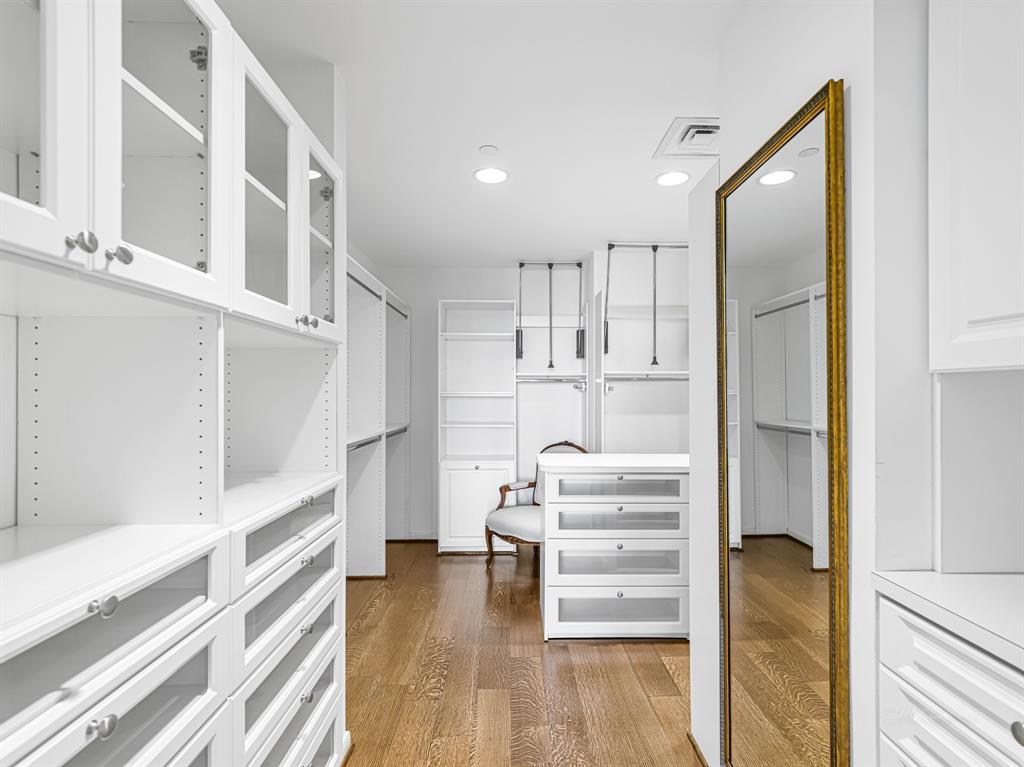 1100 Uptown Park Boulevard # 223