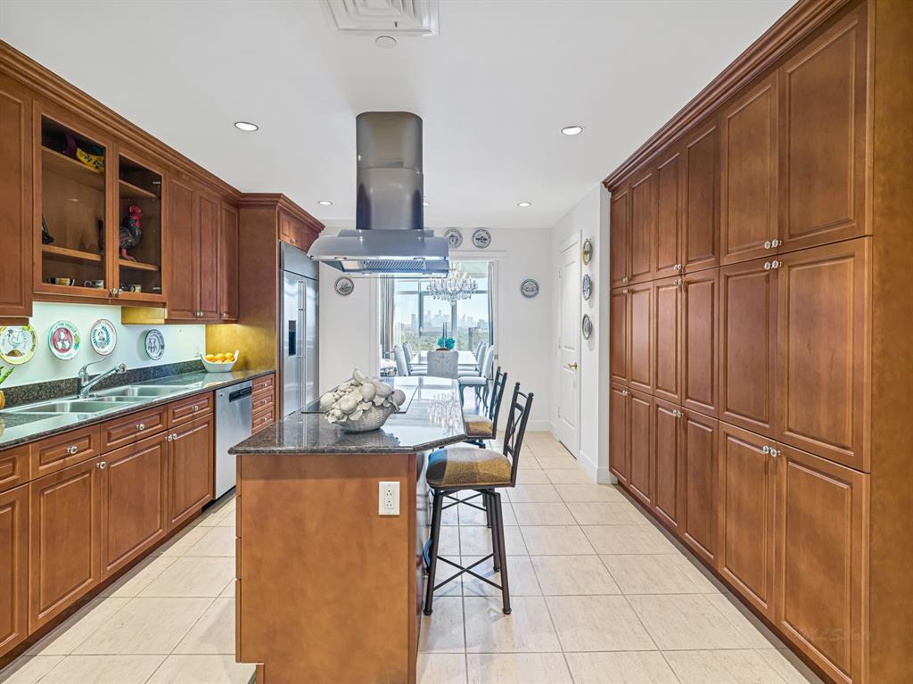 1100 Uptown Park Boulevard # 223