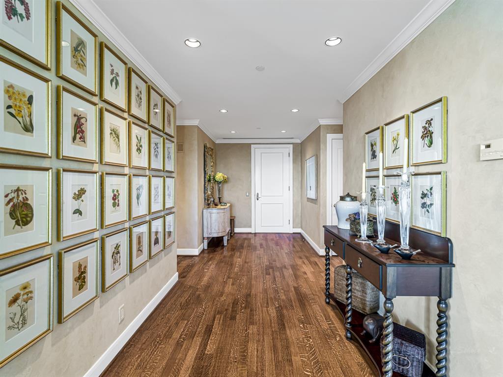 1100 Uptown Park Boulevard # 223