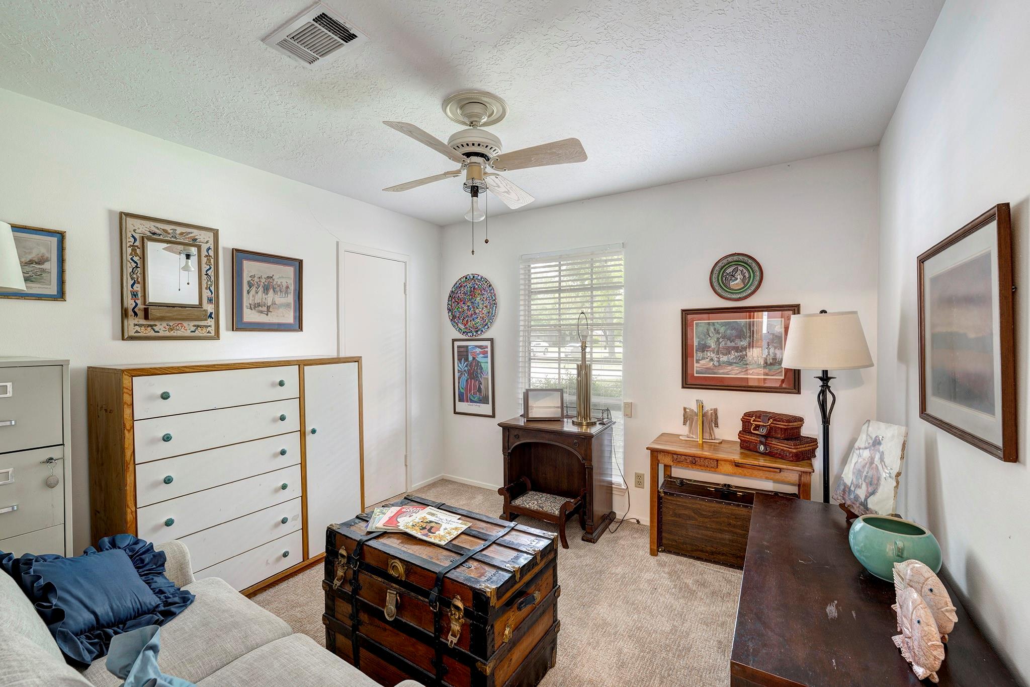 5922 Willowbend Boulevard