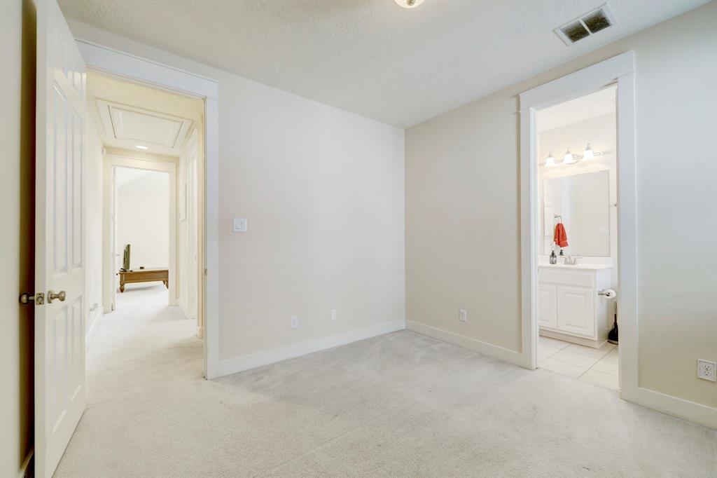 1248 Hobbs Reach Lane