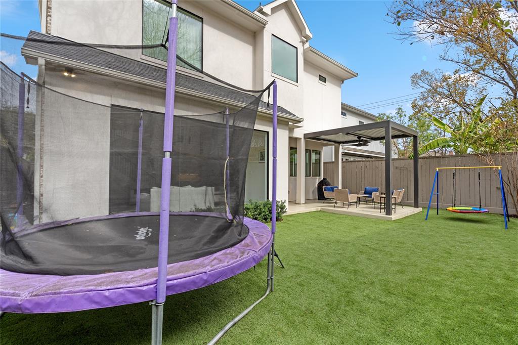 4007 Swarthmore Street